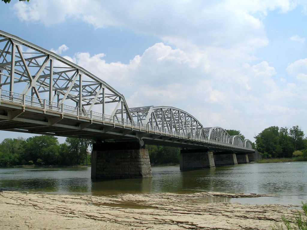 Maumee River bridge from Memorial Park in Waterville, Ohio… Flickr