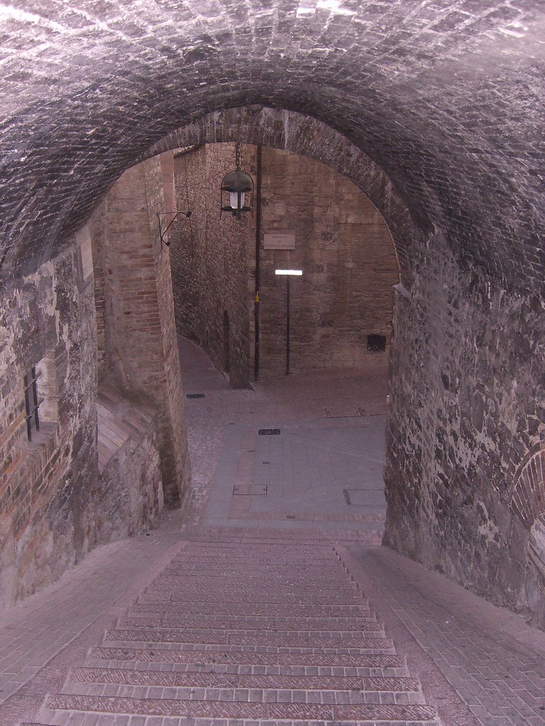 Assisi Alley 4 Another cool walk way in Assisi. Everything… Flickr
