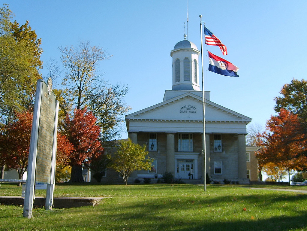 Ralls County Courthouse New London, Missouri frederick_sssbcglobal
