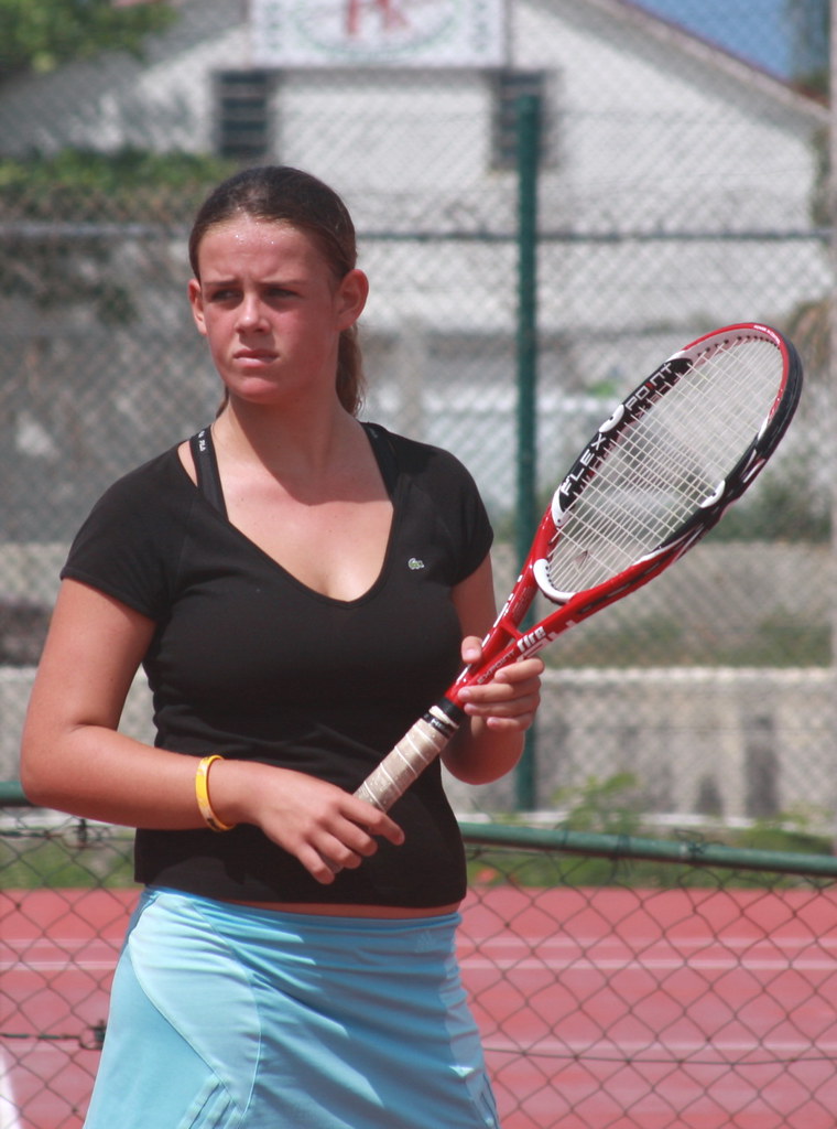 juliette Nicolas Juliette dans l'attente du service de Rob… Olivier