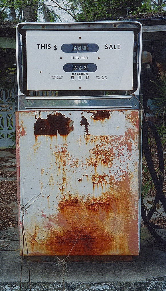 Dixie Gas Copyright 2000 D. Nelson Gas pump at the long go… Flickr