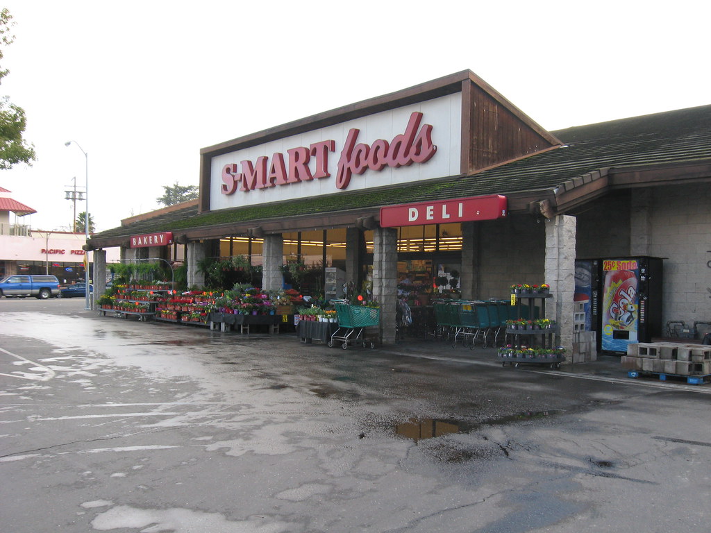 Lucky Store SMart Foods Stockton,CA a photo on Flickriver