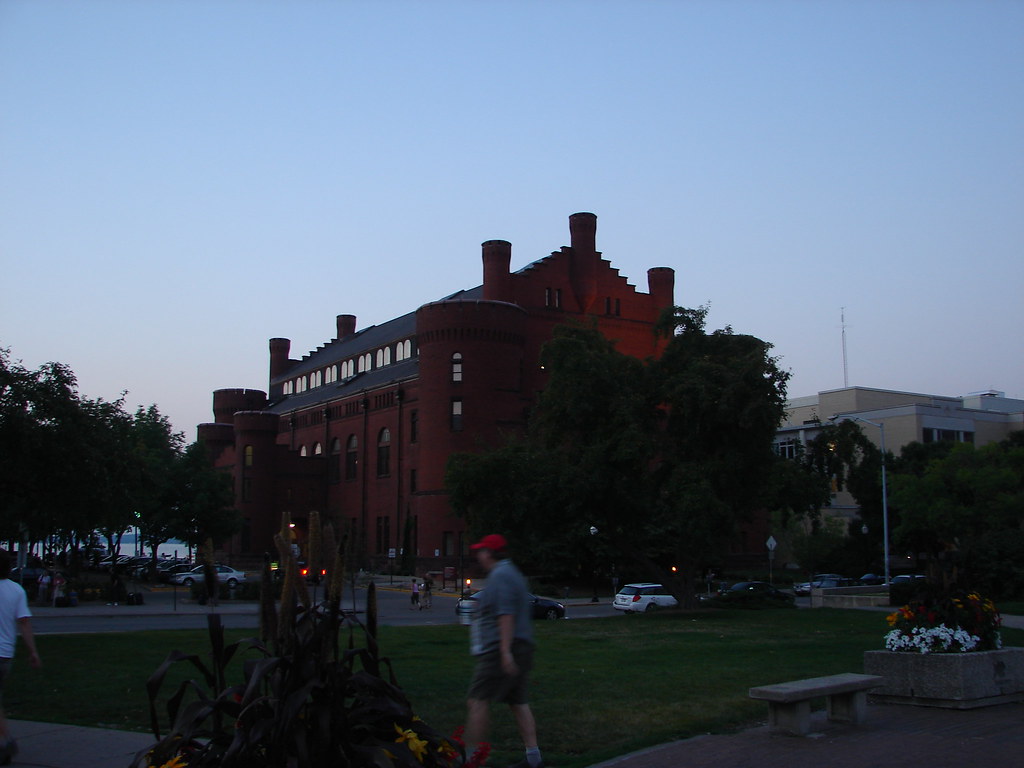 Red gym Old gym on UWMadison campus at sunset patrick42h Flickr