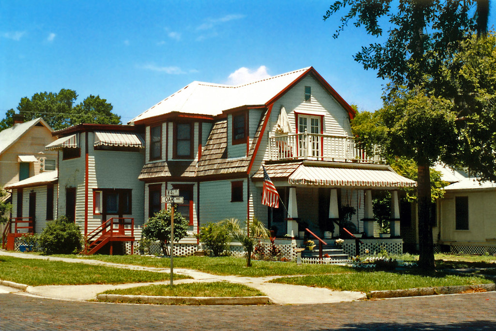Old house, Sanford, Florida Steven Martin Flickr