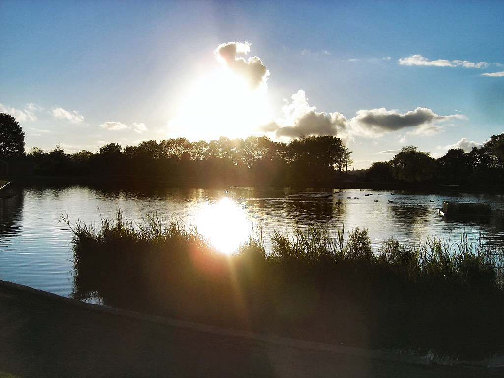 clarence park lido, bury, england, taken by mrwheezemsn.c… Flickr