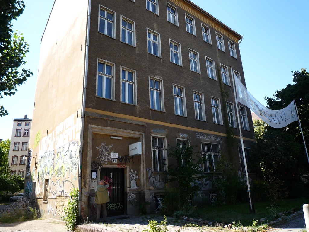 11408 Schönhauser Allee Auch in der Schönhauser Allee gibt… Flickr