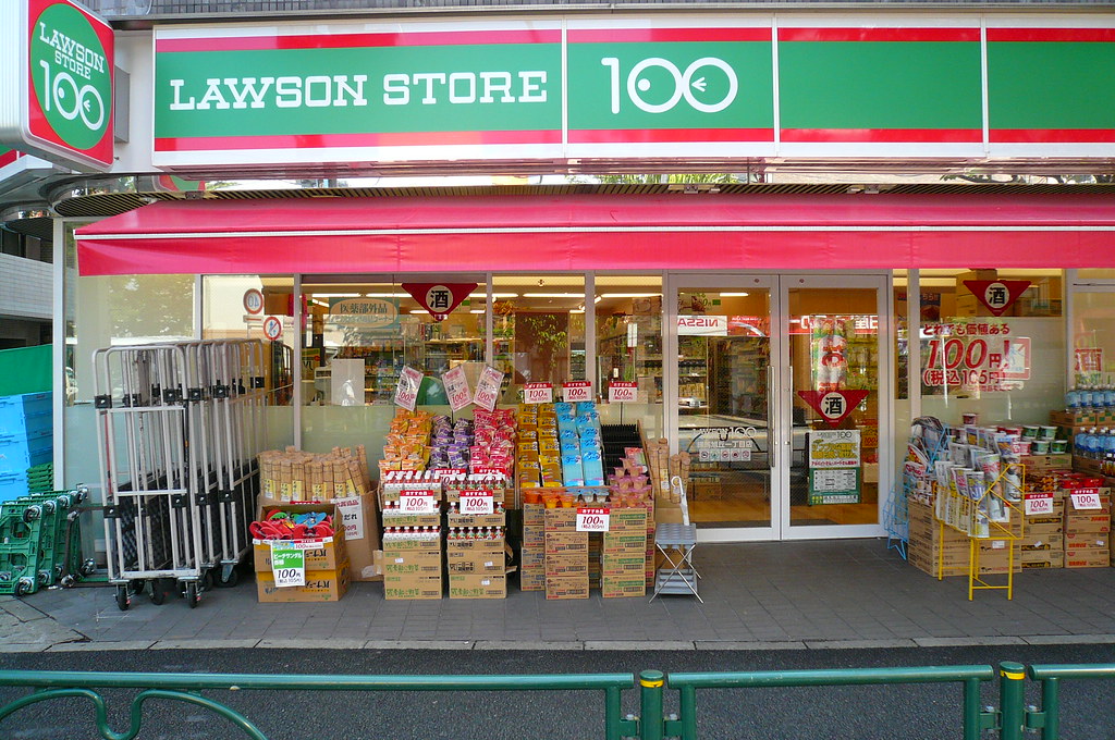 tokyo0710248 lawson 100 Lawson Store 100. Suprise, Lawso… Flickr