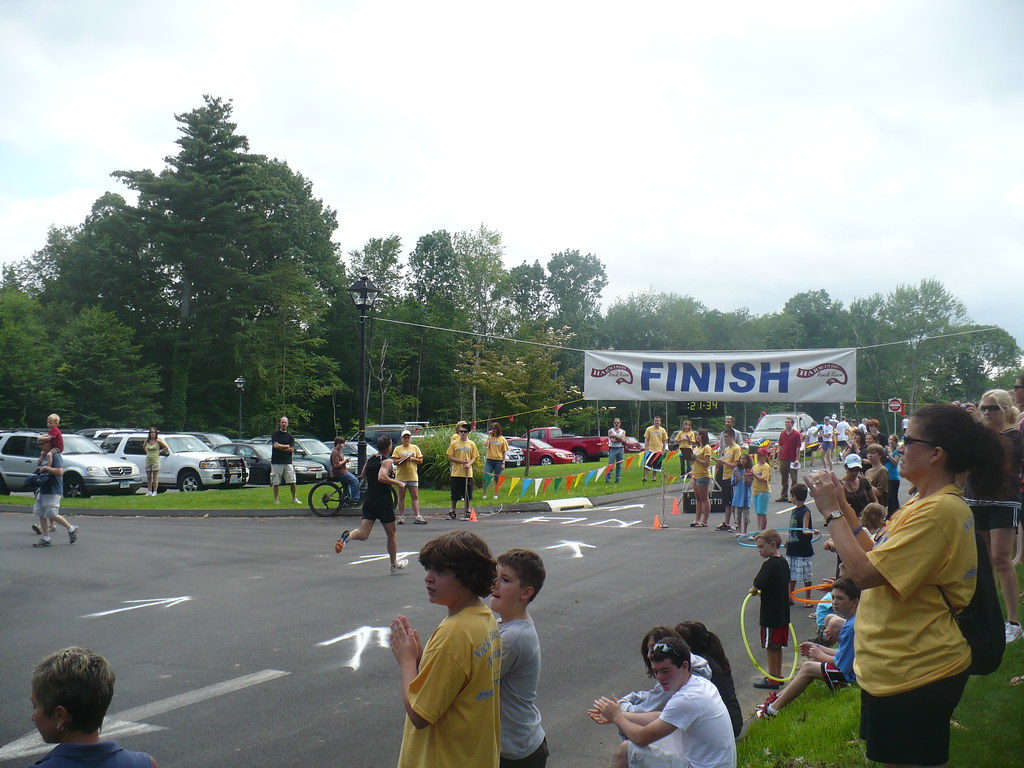 Harwinton, CT, 6/09 Eh, it only took me 5 minutes to get f… Flickr