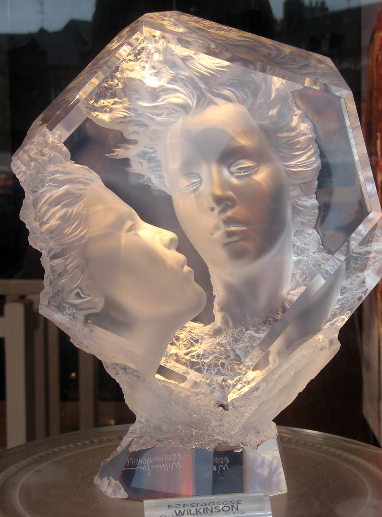 Art in a Honfleur gallery Taken in Honfleur, Normandy, Fra… Flickr