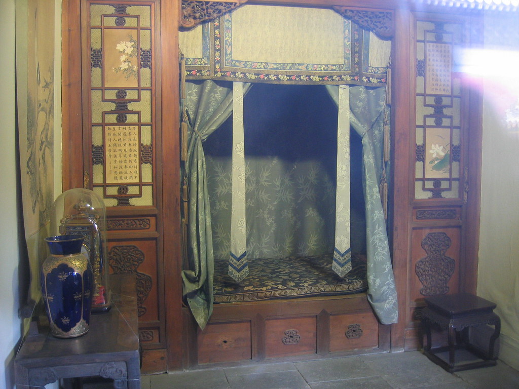 Forbidden City concubine bedroom Lilly Tao Flickr