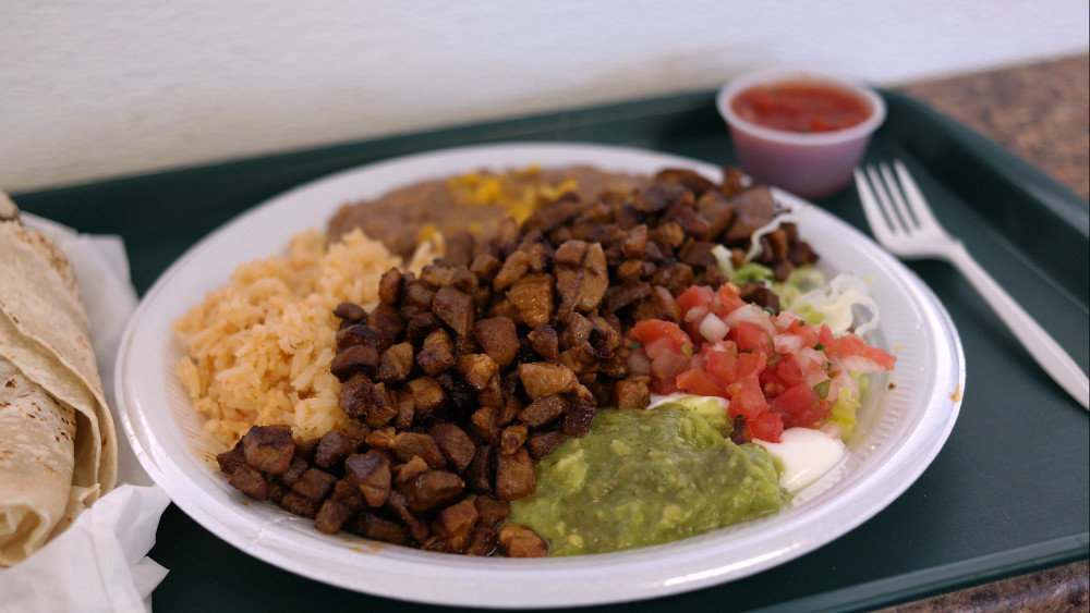 Adobado plate Linas Mexican Restaurant in Des Moines, Iowa… Flickr