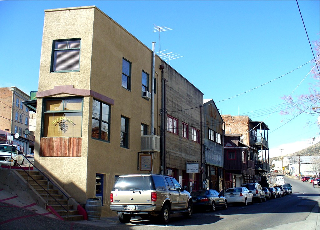 Street Scene in Jerome, Arizona Located high on top of Cle… Flickr
