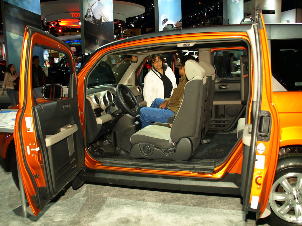 Toyota Element Alan C. Flickr