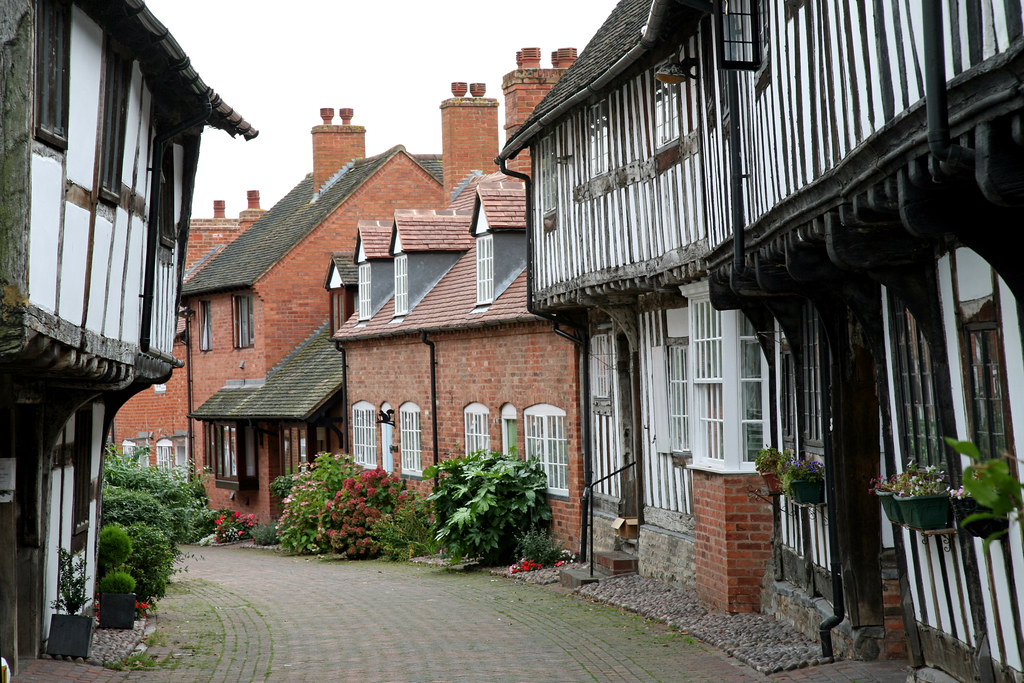 Alcester Alcester, Warwickshire, UK. By Andrew Andrew Littlewood