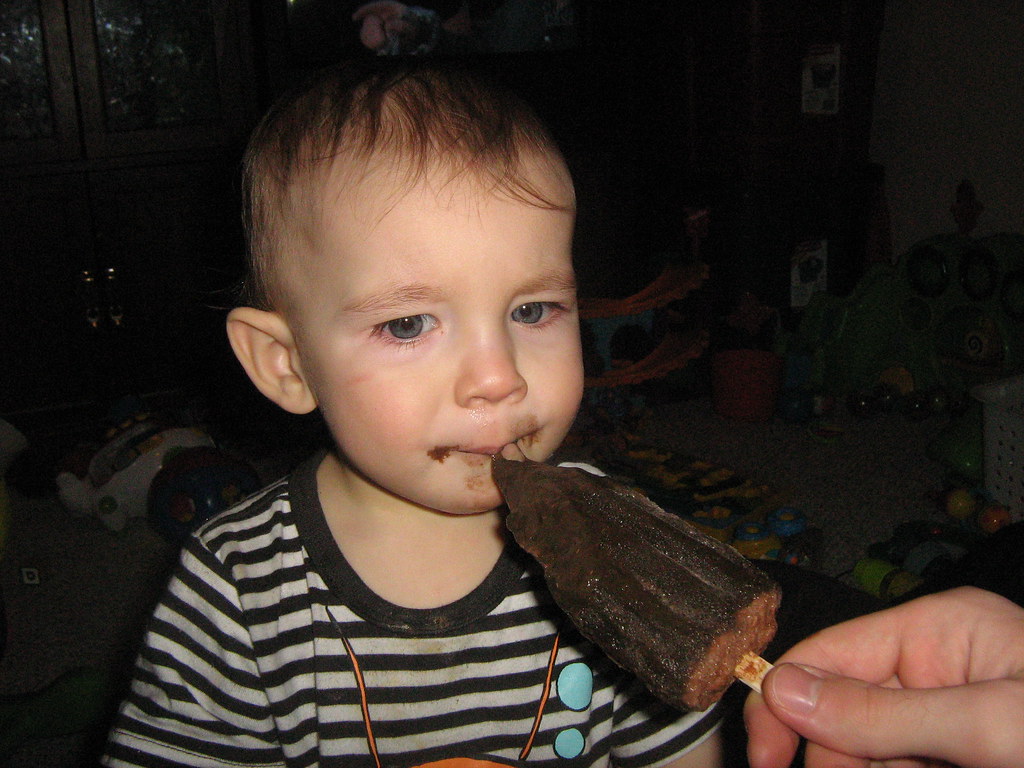 IMG_0088 eating a fudgesicle CyndL Vasvary Flickr