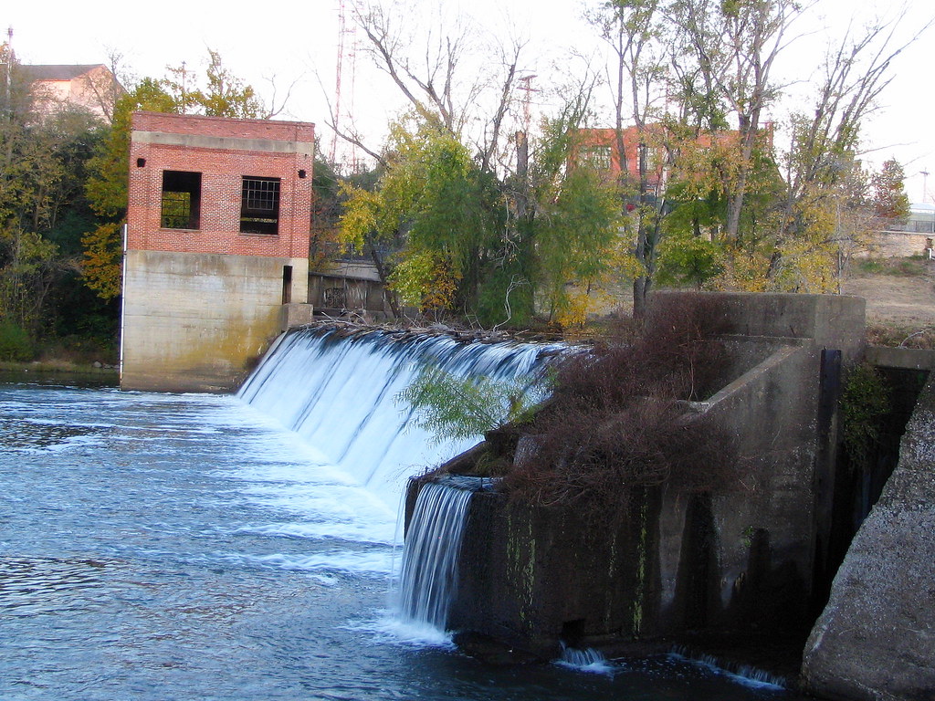 Dam on the Duck River Shelbyville, TN 2 This dam was li… Flickr