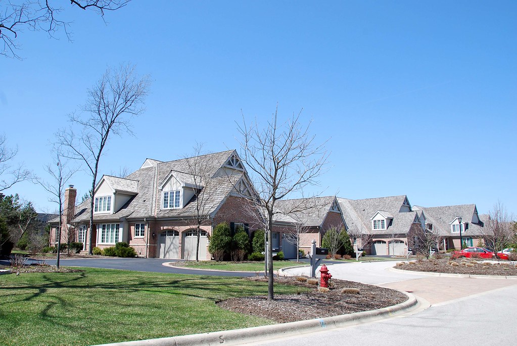 Fox Meadow subdivision Fox Meadow is one of Northfield's n… Flickr