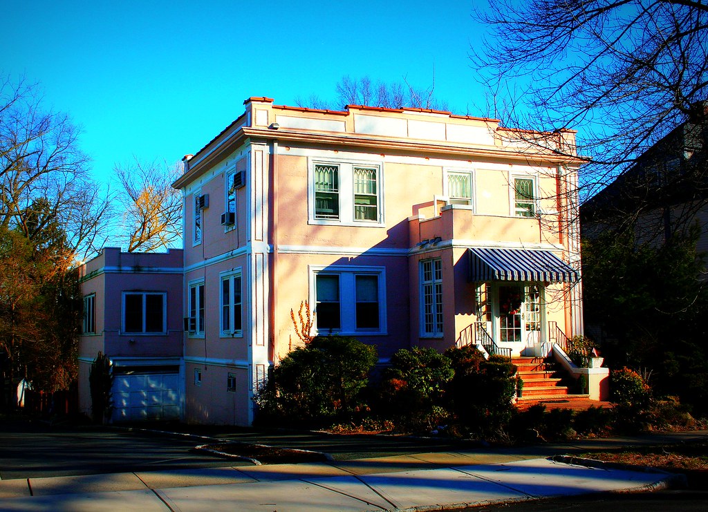 Edison Built House, Upper Montclair A poured concrete hous… Flickr