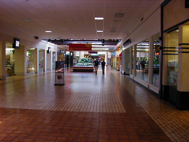 Idaho Falls, Idaho The mall isn't quite open for business … Flickr