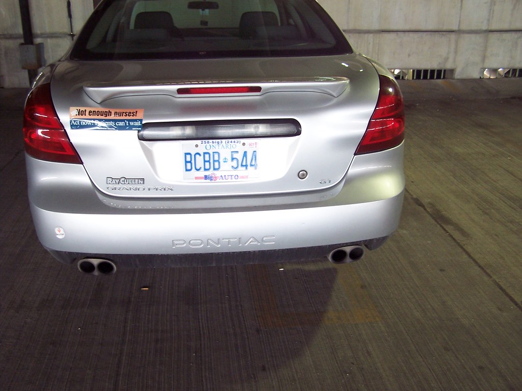 Fercan parking tower, Wyandotte at Ouellette Loved the "nu… Flickr