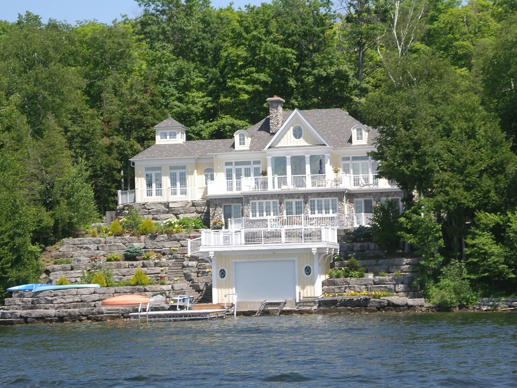 CottageHome on Clear Lake,Kawarthas,Ontario **Mary** Flickr
