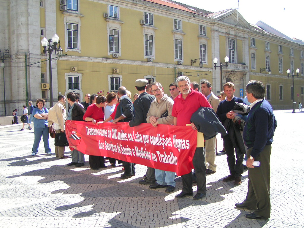 Lobbying at Lisbon Town Hall Workers of Lisbon Council Saf… Flickr