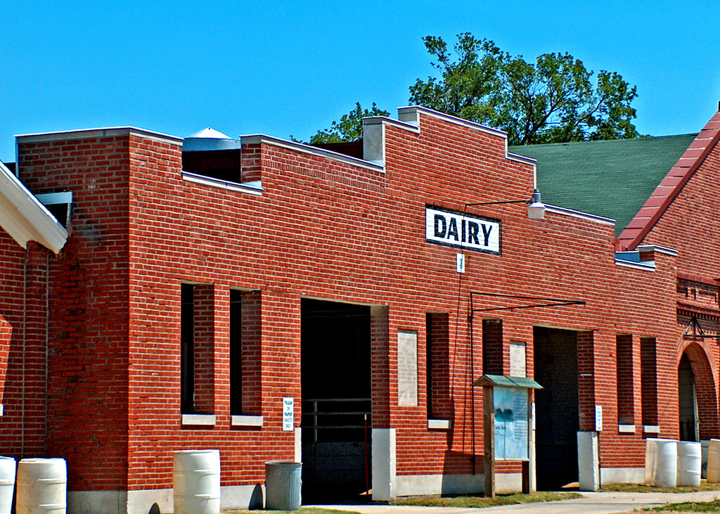 Dairy in color now Missouri State Fairgrounds Sedalia, M… Flickr