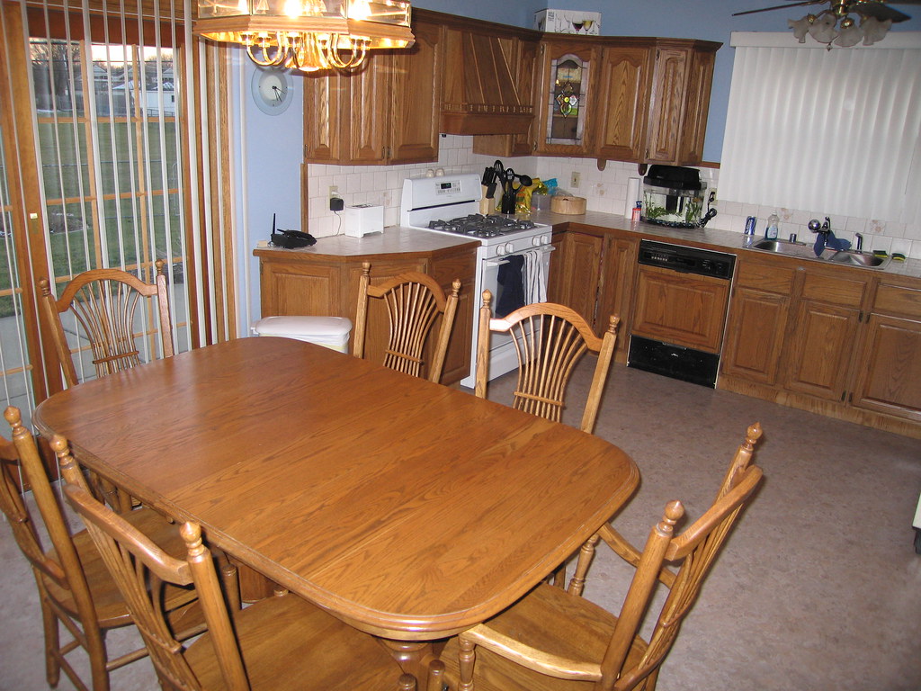 IMG_4101.JPG My new (used) kitchen table. Brandon Martus Flickr