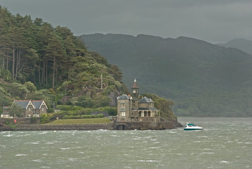 Clock Tower House on Sunday. Went up to Barmouth to join t… Flickr