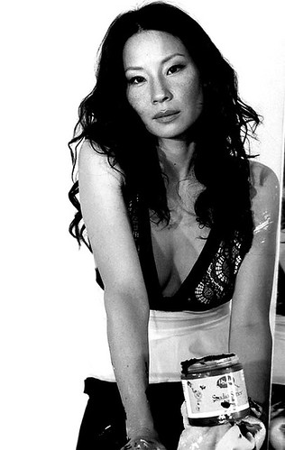 lucy liu | black & white, sexy beauty | bikini chicas | Flickr
