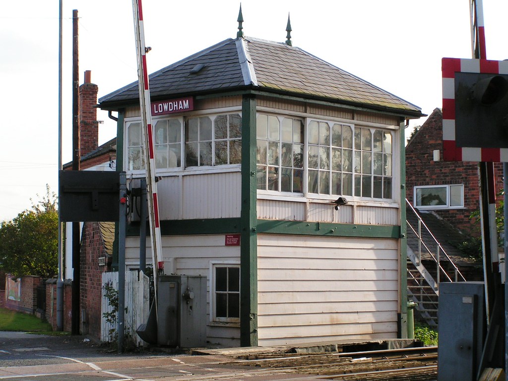 Lowdham station Nottinghamshire 18th October 2007 a photo on Flickriver