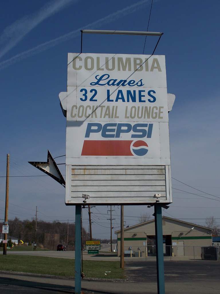 OH Hamilton Columbia Lanes Sign for the Columbia Lanes i… Flickr