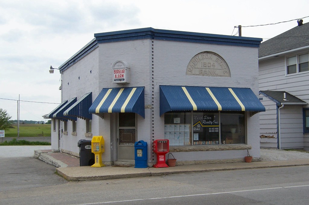 Napoleon State Bank, Napoleon, Indiana From 1904, the orig… Flickr