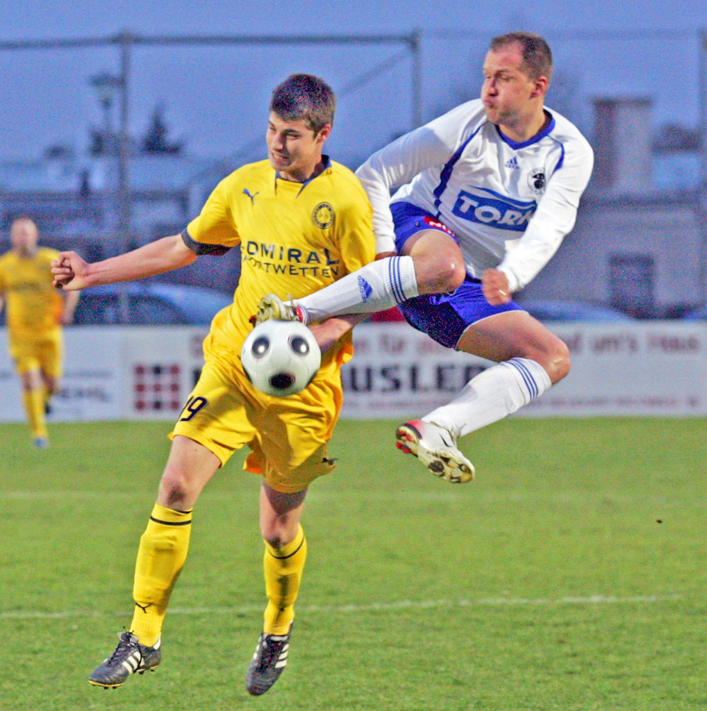 20100409 Wiener Neudorf Ortmann 0002 20100409 Fussba… Flickr