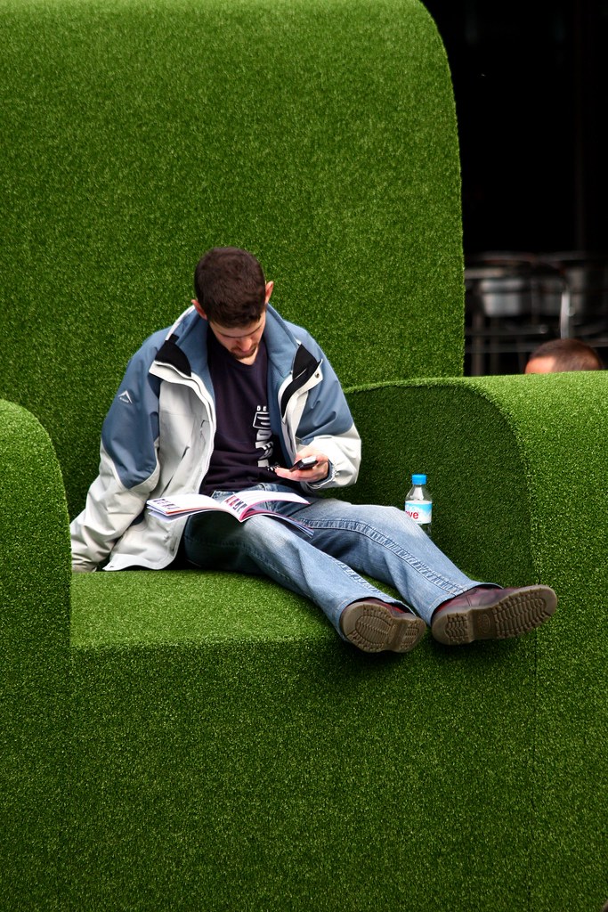 My Big Green Armchair There's a set of big green furniture… Flickr