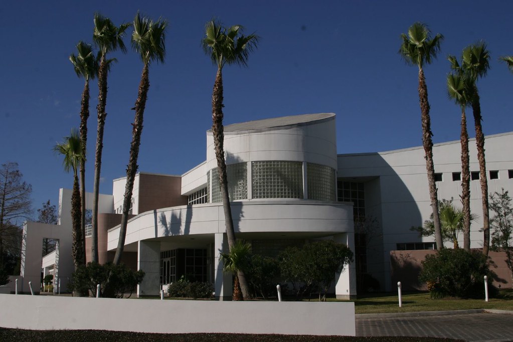 Krist Building Samaritan Center Photoz Darkly Flickr