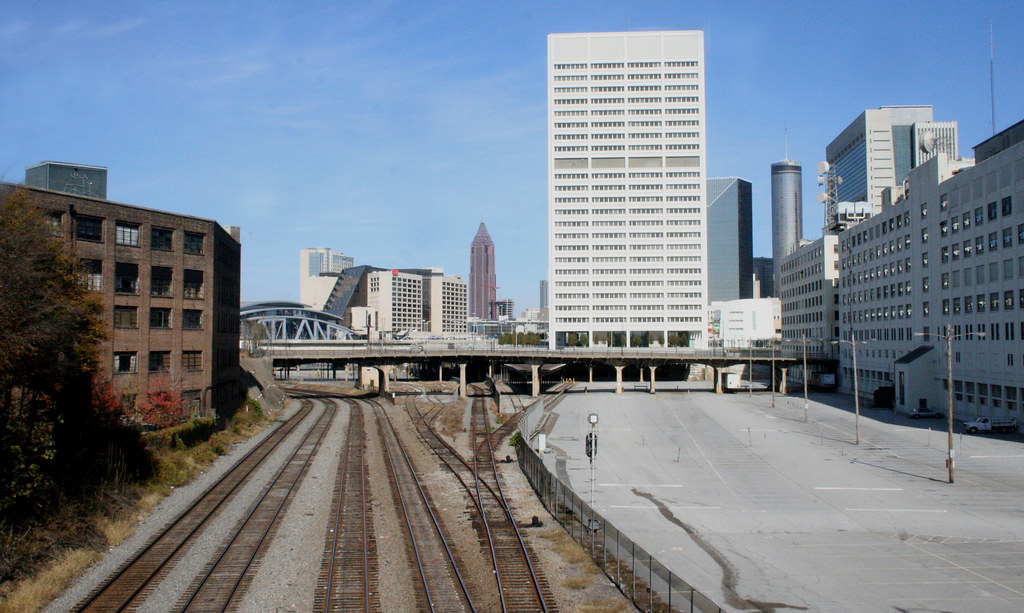 IMG_9513 Atlanta as seen from Peters St. SW. The tall whit… Flickr