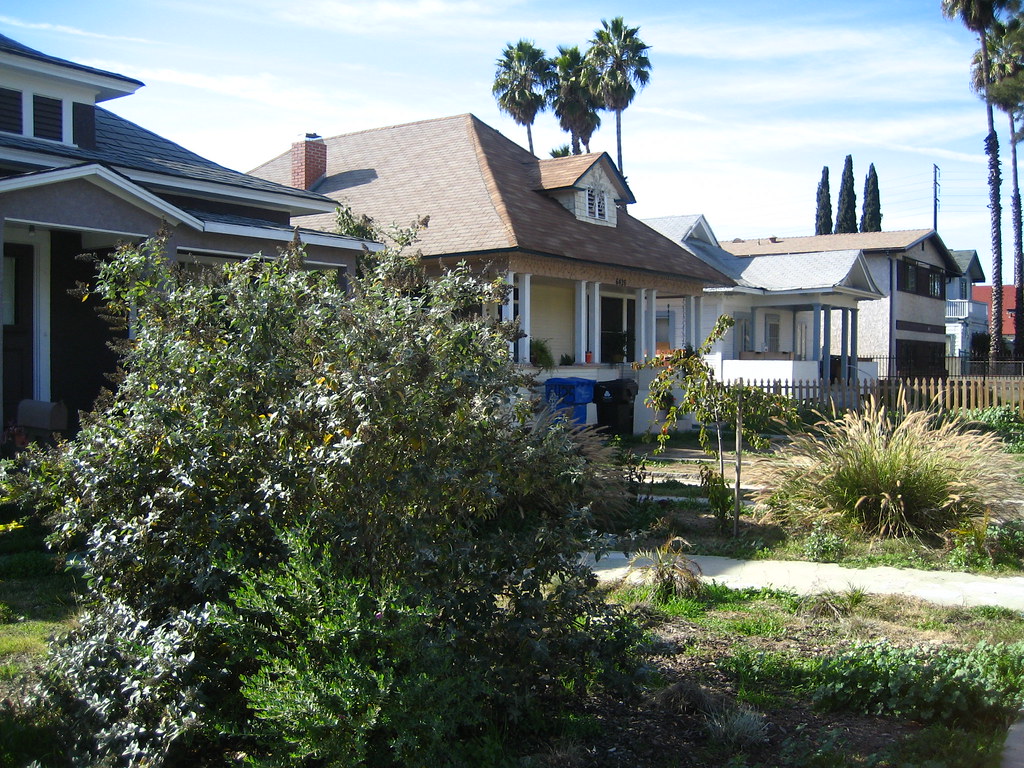 Garvanza Homes Homes on Garvanza Avenue that sold during t… Flickr