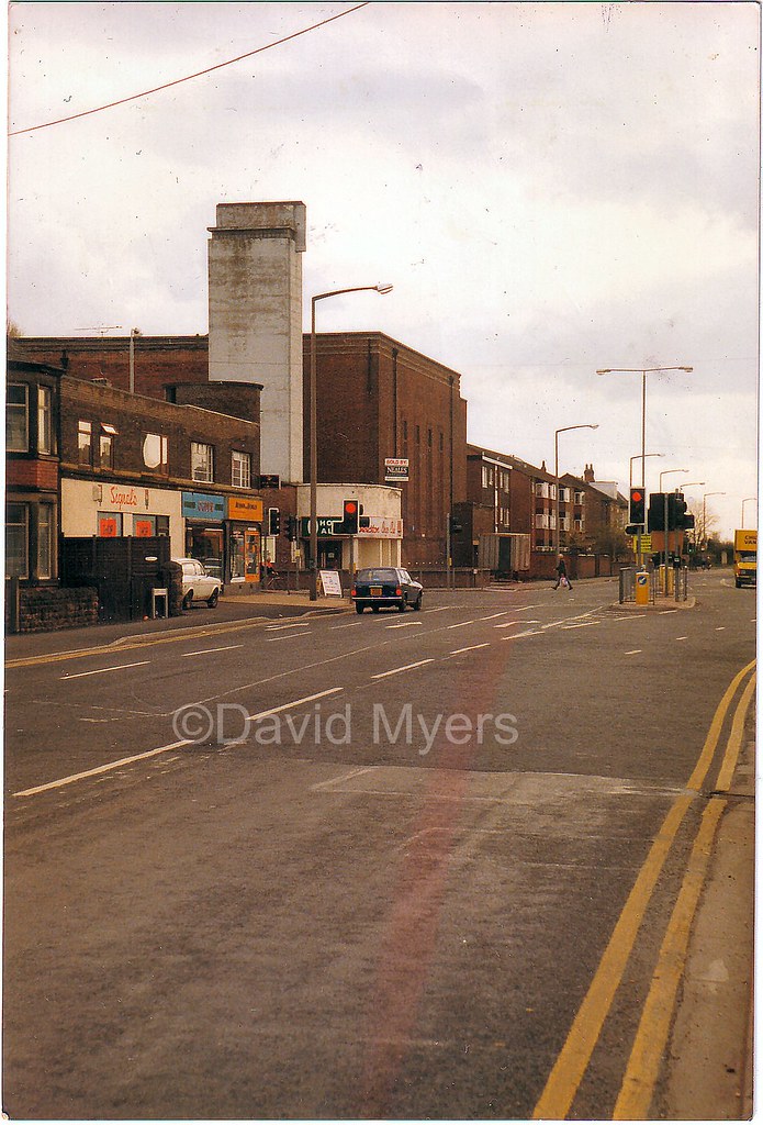 Beeston Nottingham (1980s) A pic of Queens Road,Beeston,No… Flickr