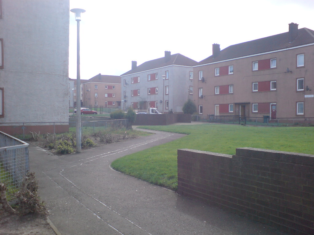 Broomhouse Gardens East, Edinburgh Broomhouse Gardens East… Flickr