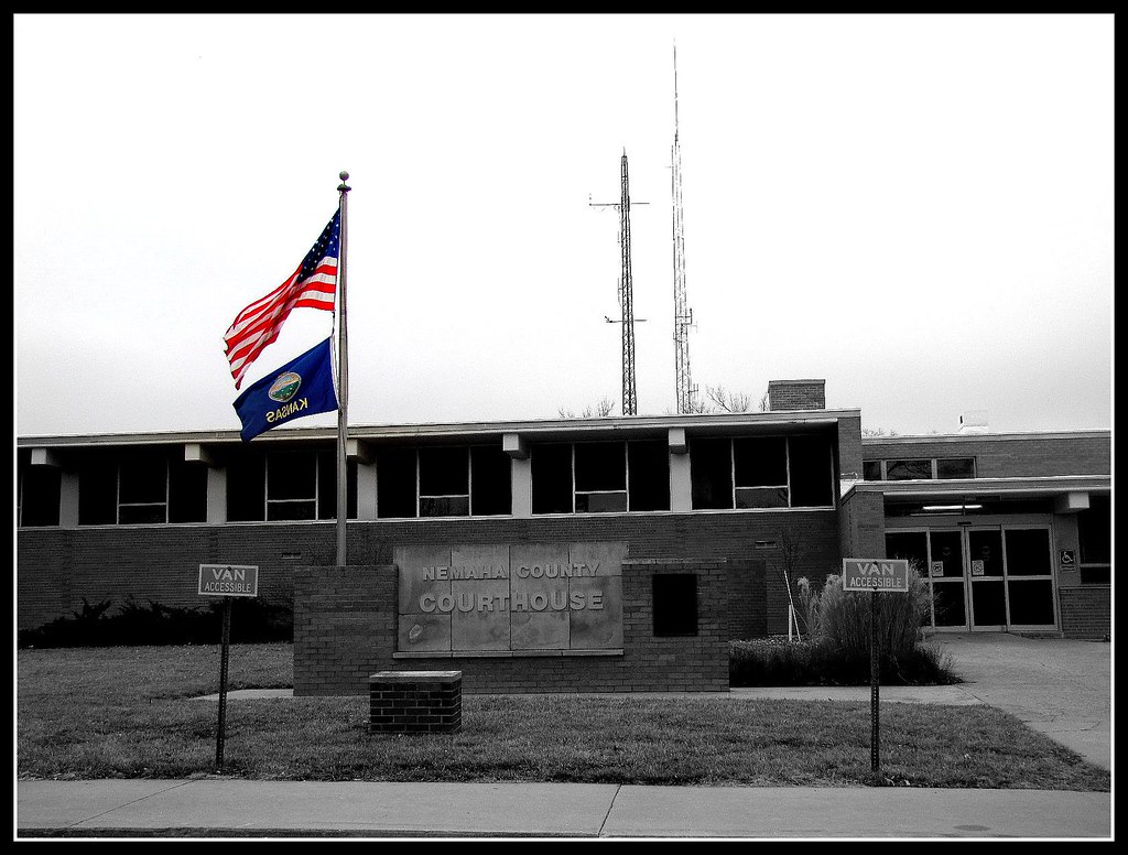 Nemaha County (Kansas) courthouse Seneca, Kansas. jimsawthat Flickr