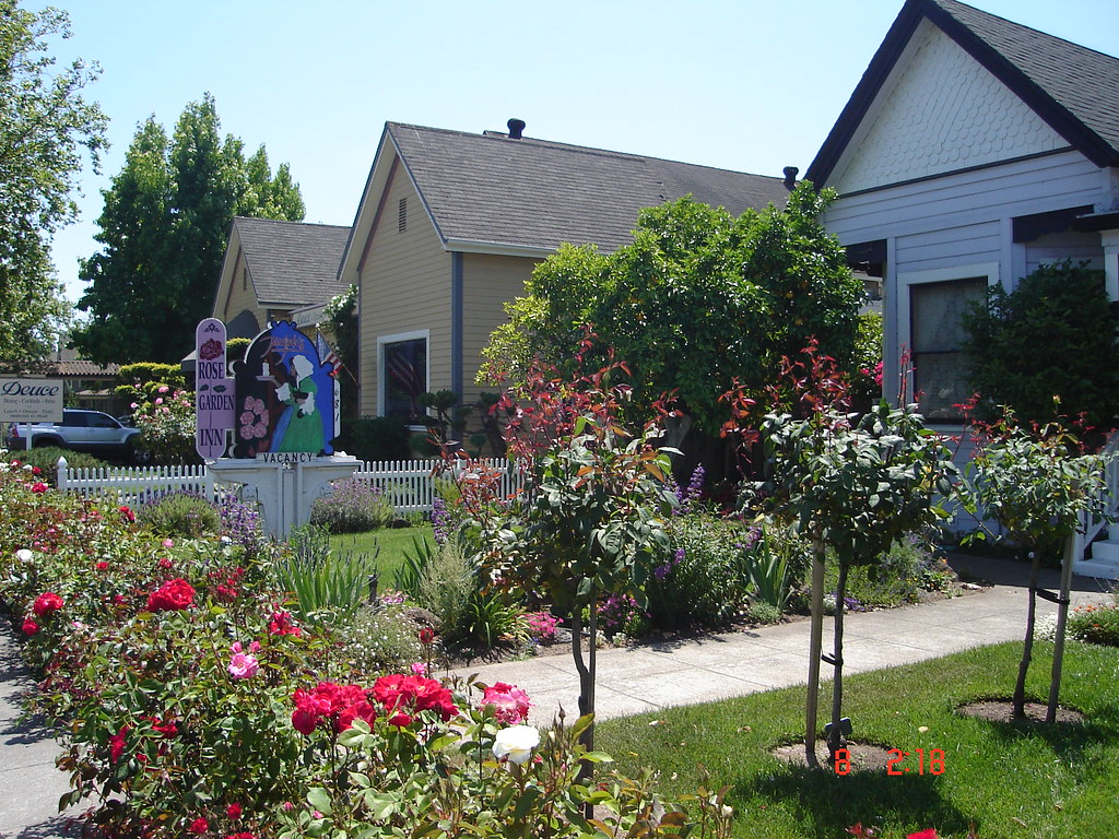 Magliulo's Rose Garden Inn Sonoma, CA 7079961031 2 Blo… Flickr