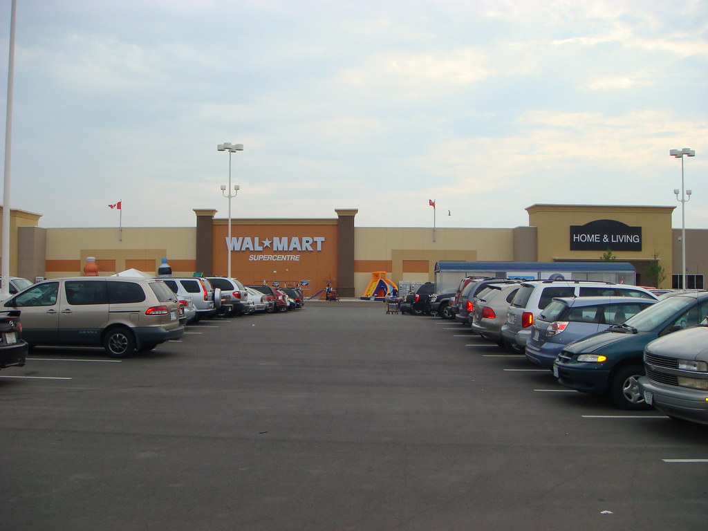 DSC07292 The newest WalMart store here in Ontario and one… Flickr