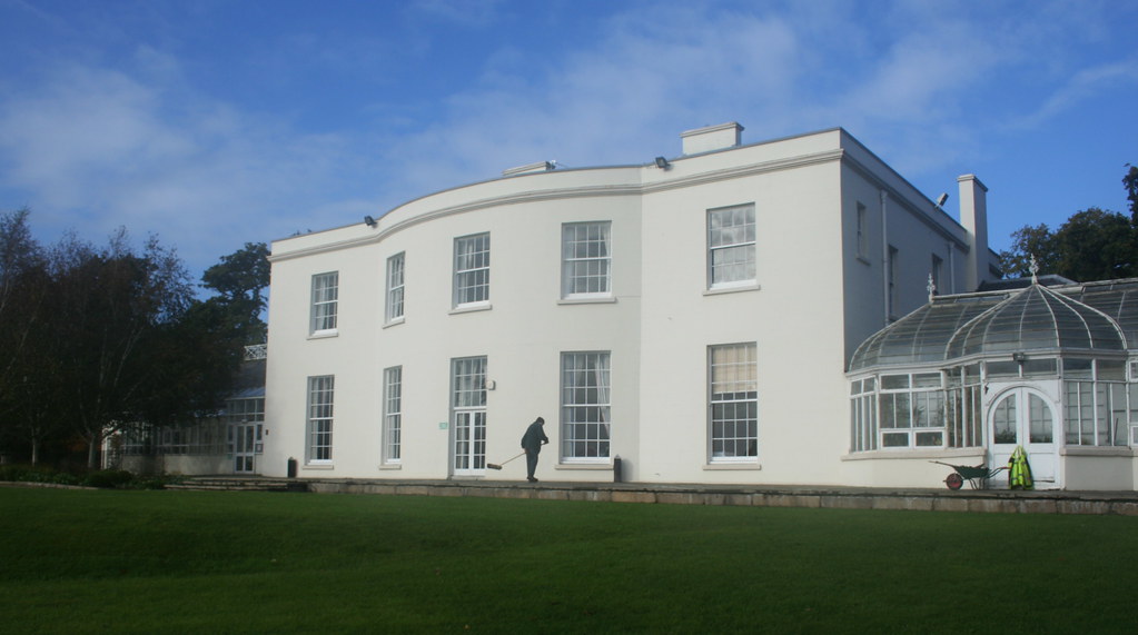 Malone House Someone has to brush up all those leaves. Gary
