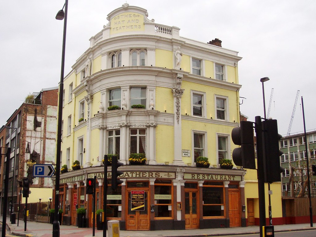 Hat and Feathers, Clerkenwell, EC1 An old looking pub on C… Flickr