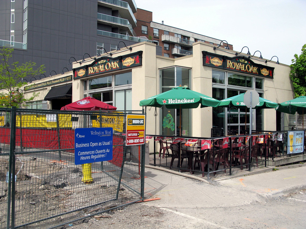 The Royal Oak 2 Fortunately, their patio was on the side s… Flickr