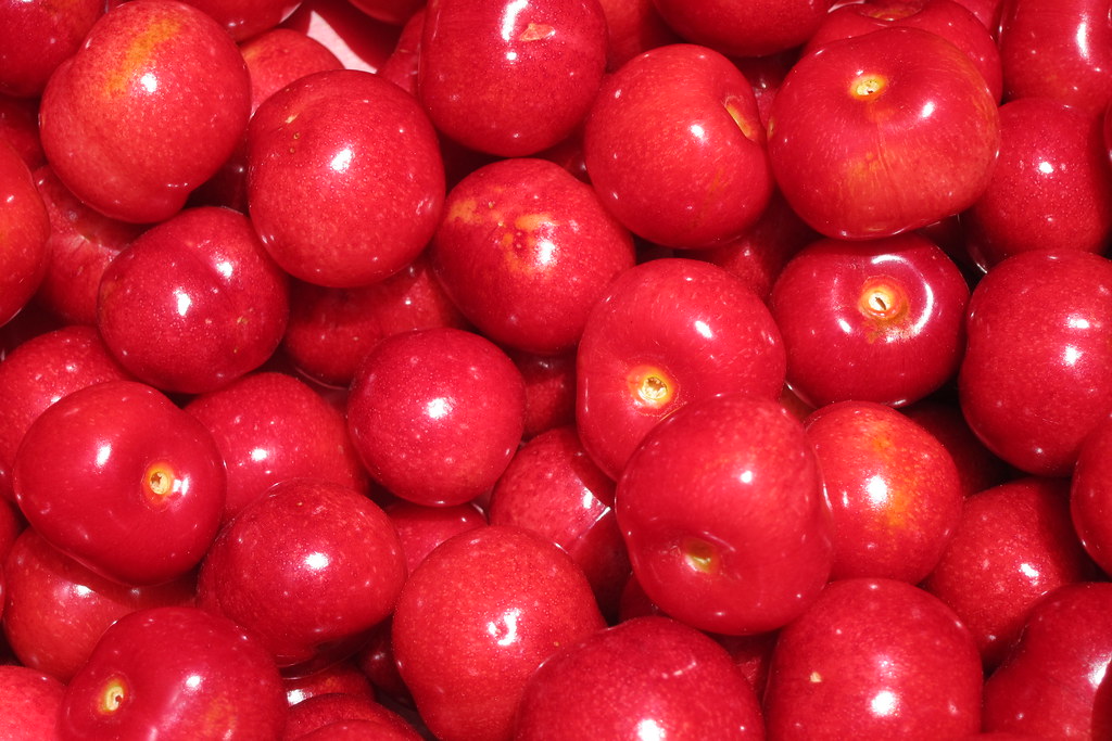 Cherry Picking, Villa del Sol (Leona Valley) Flickr