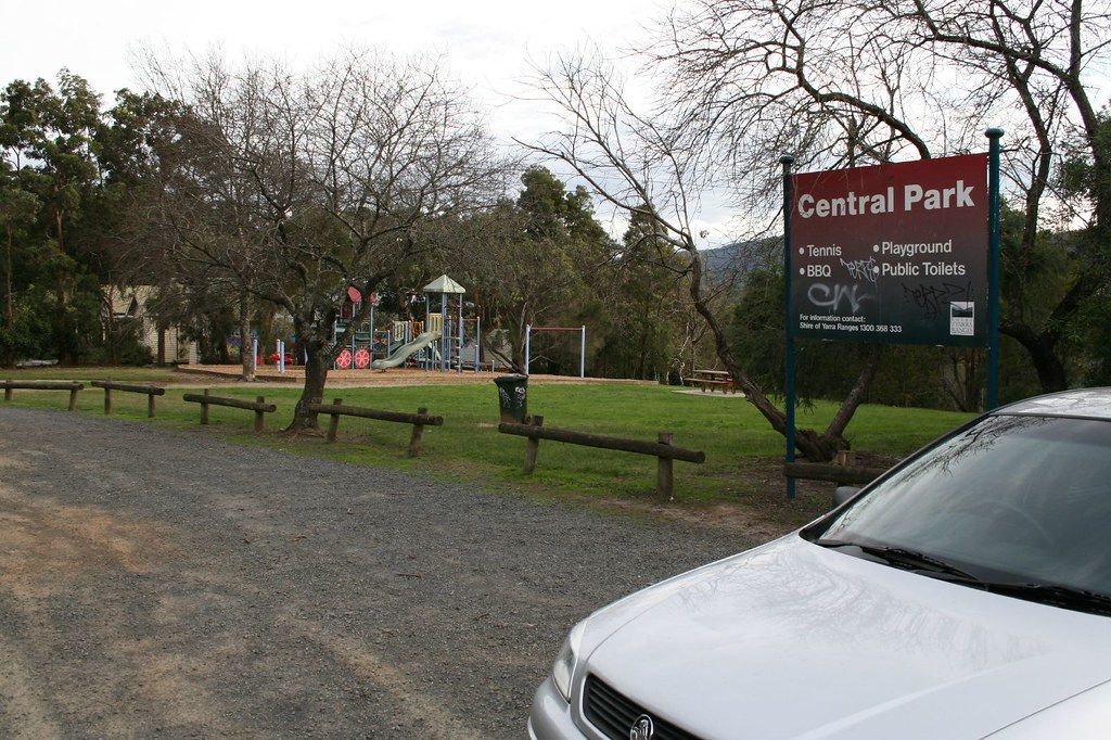 M0406_Belgrave_South (2) mattmc Flickr