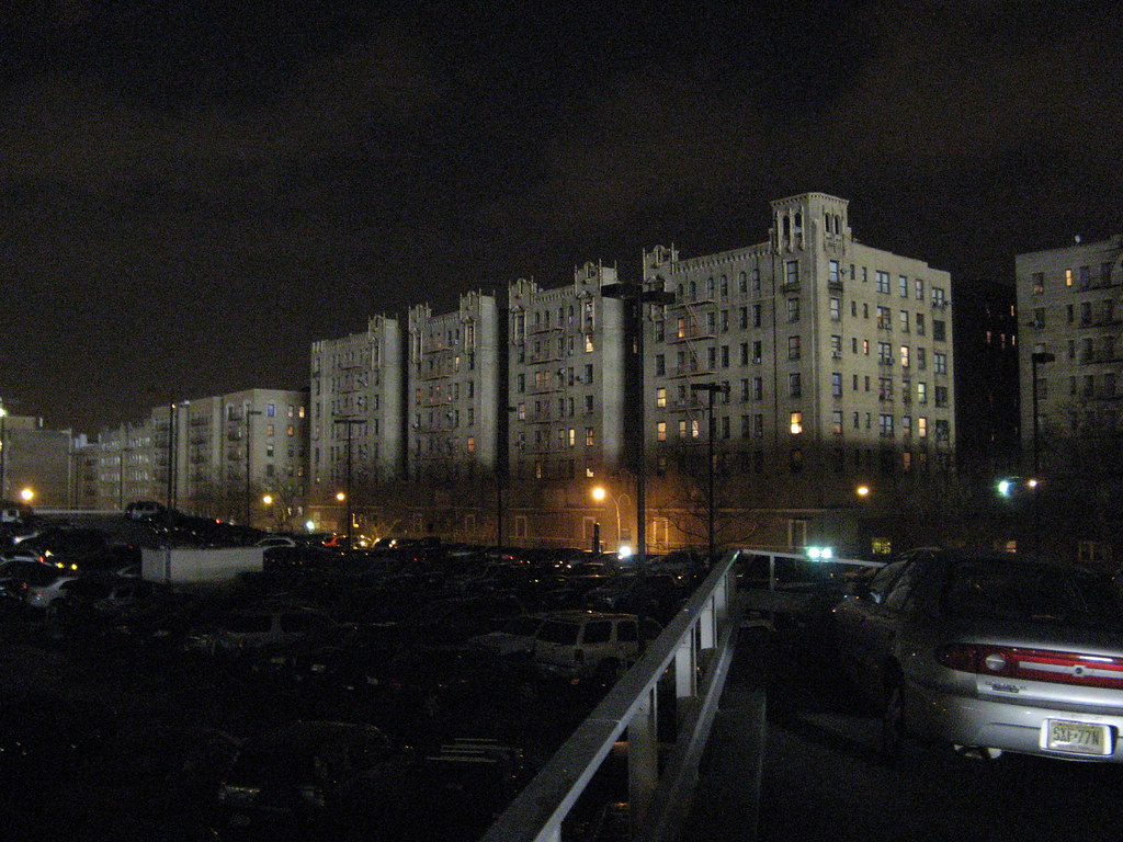 Apartment buildings facing New Yankee Stadium site, 4/1/08… Flickr