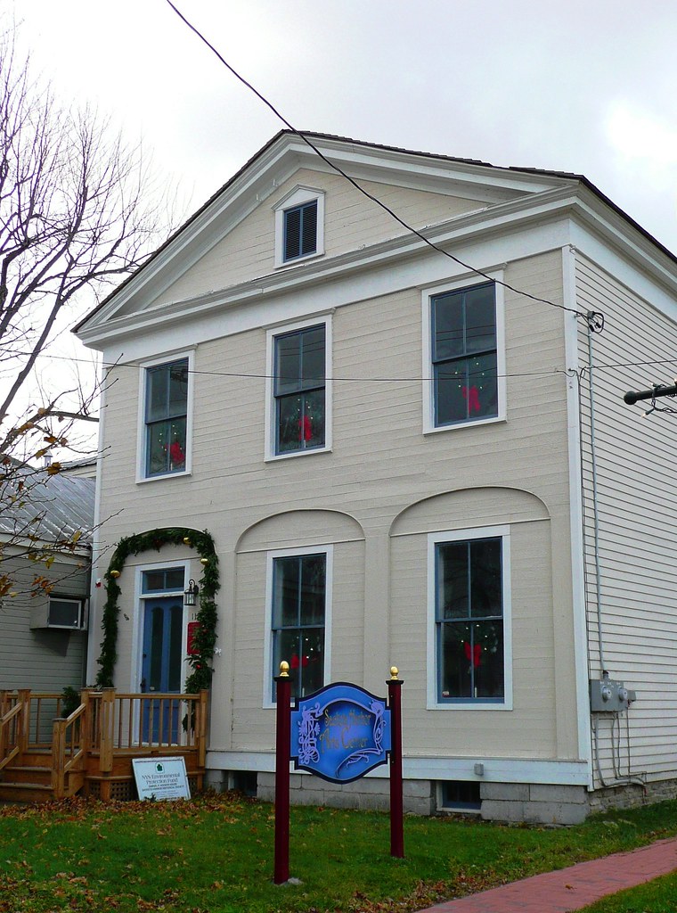 Sackets Harbor, NY Downtown 3 In the Sackets Harbor Villag… Flickr